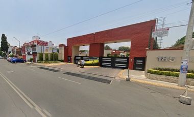 Casa de dos niveles en venta en coapa cdmx