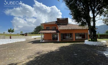 Casa campestre en venta, Coacoatzintla, chimenea, doble altura, terreno amplio