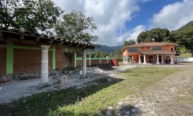 Casa campestre en venta, Coacoatzintla, chimenea, doble altura, terreno amplio