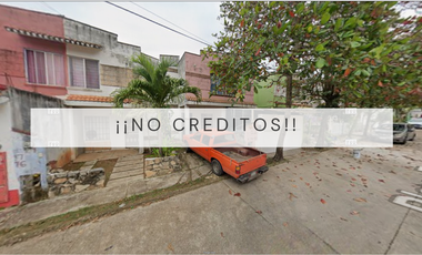 CASA EN CALLE PLAYA TECOLUTLA, LAS OLAS, RESIDENCIAL LAS OLAS, VERACRUZ, MÉXICO ¡NO CRÉDITOS!