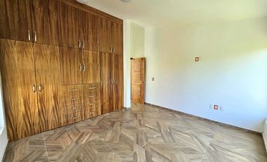 LAS CAÑADAS CASA NUEVA EN COTO ABEDULES CON VISTA AL CAMPO DE GOLF