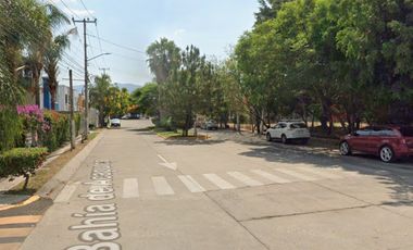 Casa En Venta En Bahía de Acapulco Parques del Bosque San Pedro Tlaquepaque Jalisco