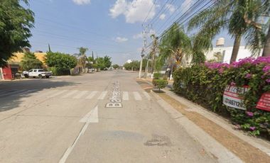 Casa En Venta En Bahía de Acapulco Parques del Bosque San Pedro Tlaquepaque Jalisco