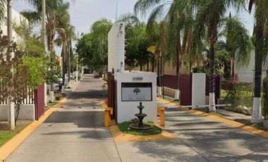 Casa En Venta En Bahía de Acapulco Parques del Bosque San Pedro Tlaquepaque Jalisco