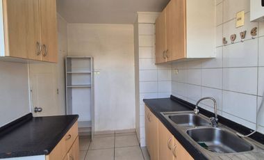 CASA EN ARRIENDO – LA RESERVA DE MACHALI