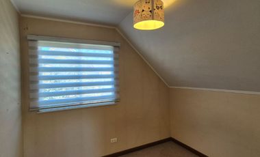 CASA EN ARRIENDO – LA RESERVA DE MACHALI