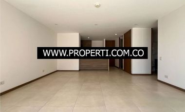 Apartamento en Arriendo Sector Loma del Escobero - Envigado