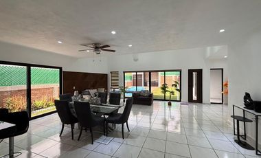 CASA EN VENTA EN FRACCIONAMIENTO LOMAS DE COCOYOC MORELOS