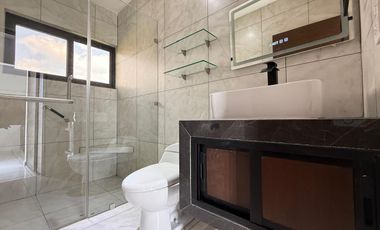CASA EN VENTA EN FRACCIONAMIENTO LOMAS DE COCOYOC MORELOS