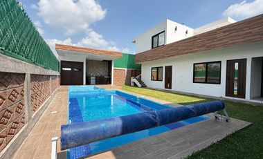 CASA EN VENTA EN FRACCIONAMIENTO LOMAS DE COCOYOC MORELOS