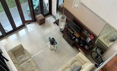 Rumah Full Furnished di Singgasana Pradana