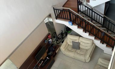 Rumah Full Furnished di Singgasana Pradana