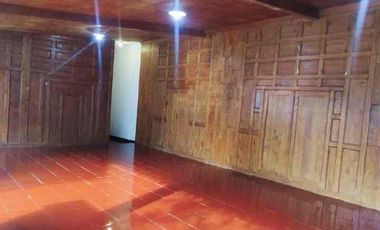 Rumah Semi Etnik Dekat Ke Pasar Nusukan Solo Kota