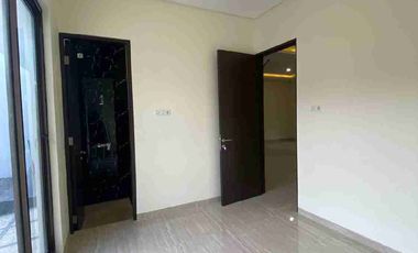 Rumah Baru Citraland Dekat Gwalk Internasional Village 2 Lantai Minimalis Bagus Spek Premium Luas 10x15