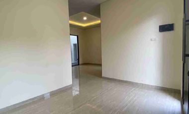 Rumah Baru Citraland Dekat Gwalk Internasional Village 2 Lantai Minimalis Bagus Spek Premium Luas 10x15