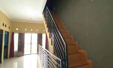 Rumah dijual Murah 3 Lt. Kalisari, Pasar Rebo, Jakarta Timur dekat RS Harapan Bunda