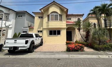 Alquiler de casa Portal al Sol vía a la costa