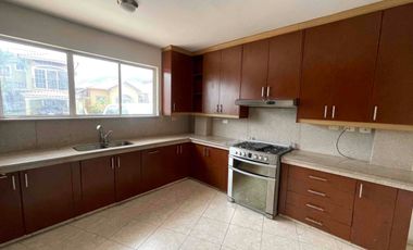 Alquiler de casa Portal al Sol vía a la costa