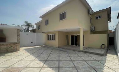 Alquiler de casa Portal al Sol vía a la costa