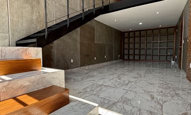 Casa en venta, Zona Plateada Pachuca. a 5 min de centro comercial Galerias