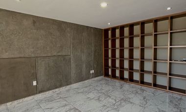 Casa en venta, Zona Plateada Pachuca. a 5 min de centro comercial Galerias