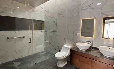 Casa en venta, Zona Plateada Pachuca. a 5 min de centro comercial Galerias