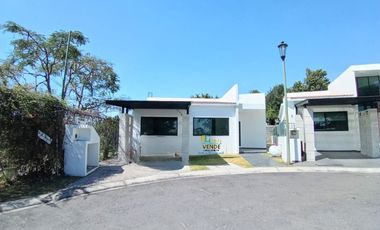 CASA EN VENTA EN FRACCIONAMIENTO LOMAS DE COCOYOC MORELOS