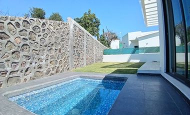 CASA EN VENTA EN FRACCIONAMIENTO LOMAS DE COCOYOC MORELOS
