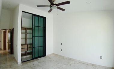 CASA EN VENTA EN FRACCIONAMIENTO LOMAS DE COCOYOC MORELOS