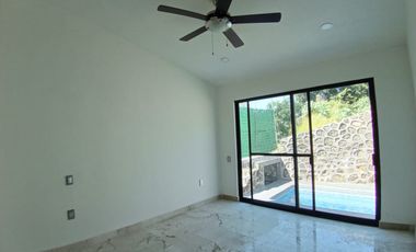 CASA EN VENTA EN FRACCIONAMIENTO LOMAS DE COCOYOC MORELOS