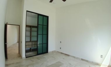 CASA EN VENTA EN FRACCIONAMIENTO LOMAS DE COCOYOC MORELOS