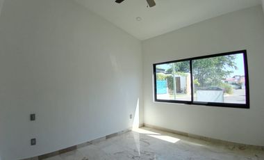 CASA EN VENTA EN FRACCIONAMIENTO LOMAS DE COCOYOC MORELOS