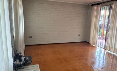 Vendo Casa Puente Alto Luis Matte Larrain Metro Protectora de la Infancia 3D2B 368m2 terreno