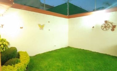 CASA EN VENTA UBICACION PRIVILEGIADA POR SUS CONEXIONES A TODA LA CIUDAD 7 MIN AL CENTRO 15 AL NORTE 15 AL SUR SOBRE SEGUNDO ANIILO