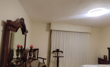 CASA EN VENTA UBICACION PRIVILEGIADA POR SUS CONEXIONES A TODA LA CIUDAD 7 MIN AL CENTRO 15 AL NORTE 15 AL SUR SOBRE SEGUNDO ANIILO