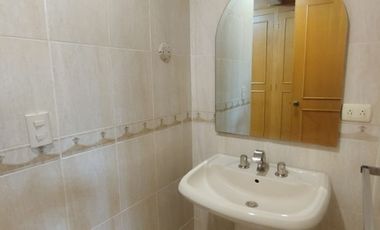 CASA EN VENTA UBICACION PRIVILEGIADA POR SUS CONEXIONES A TODA LA CIUDAD 7 MIN AL CENTRO 15 AL NORTE 15 AL SUR SOBRE SEGUNDO ANIILO