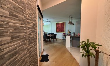 CASA EN FRACCIONAMIENTO VILLAS DEL LAGO CERCA DE PLAZA AVERANDA EN CUERNAVACA.