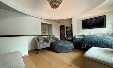 CASA EN FRACCIONAMIENTO VILLAS DEL LAGO CERCA DE PLAZA AVERANDA EN CUERNAVACA.