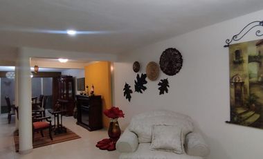 CASA EN VENTAS EN AGUASCALIENTES SOBRE SEGUNDO ANILLO UBICACIONN CENTRICA