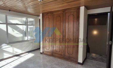 Casa en Arriendo, Pasadena, Bogotá D.C. (Oficinas - Comercio - Vivienda)