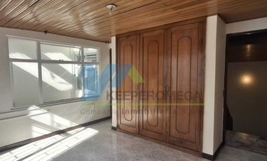 Casa en Arriendo, Pasadena, Bogotá D.C. (Oficinas - Comercio - Vivienda)