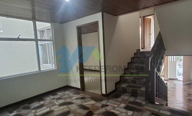 Casa en Arriendo, Pasadena, Bogotá D.C. (Oficinas - Comercio - Vivienda)