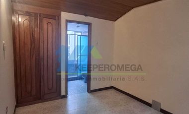 Casa en Arriendo, Pasadena, Bogotá D.C. (Oficinas - Comercio - Vivienda)