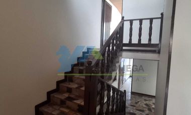 Casa en Arriendo, Pasadena, Bogotá D.C. (Oficinas - Comercio - Vivienda)