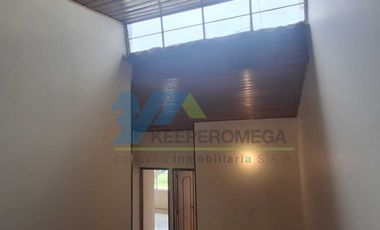 Casa en Arriendo, Pasadena, Bogotá D.C. (Oficinas - Comercio - Vivienda)