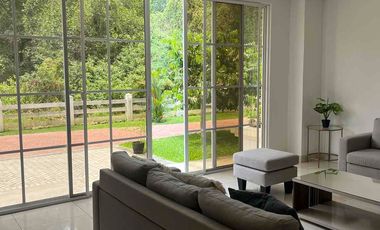 Se alquila departamento en primer piso ascensor esquinero torre baro via a la costa