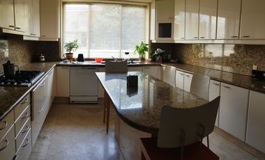 Jardines en la Montaña, extraordinaria residencia amueblada