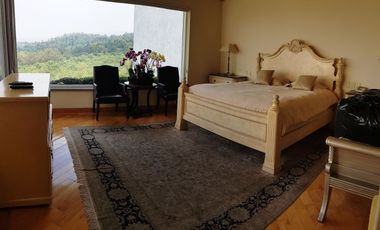 Jardines en la Montaña, extraordinaria residencia amueblada