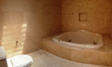 Jardines en la Montaña, extraordinaria residencia amueblada