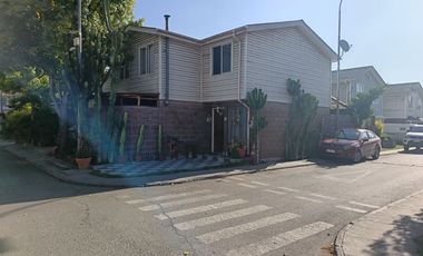 VENTA CASA ESQUINA - QUILICURA